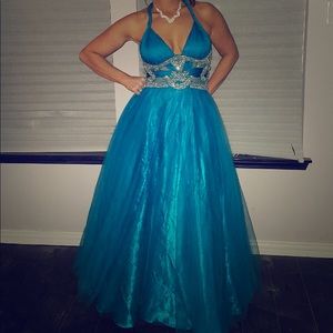 Beautiful blue floor length formal